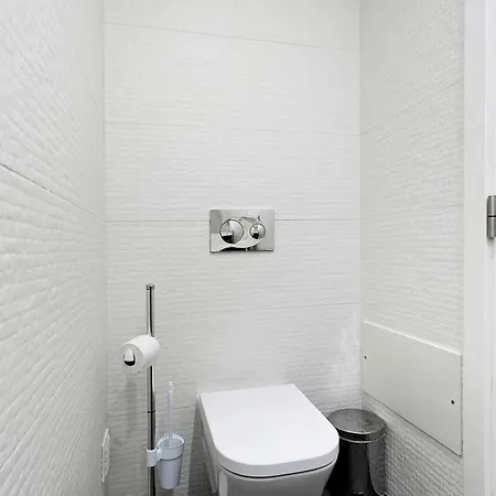 Casa Dos Terracos T2 1º アパート *