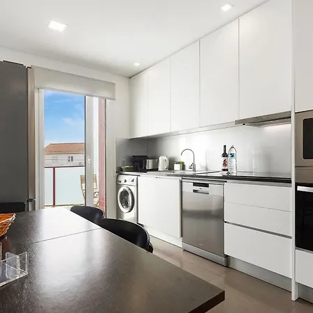 Casa Dos Terracos T2 1º Lägenhet *